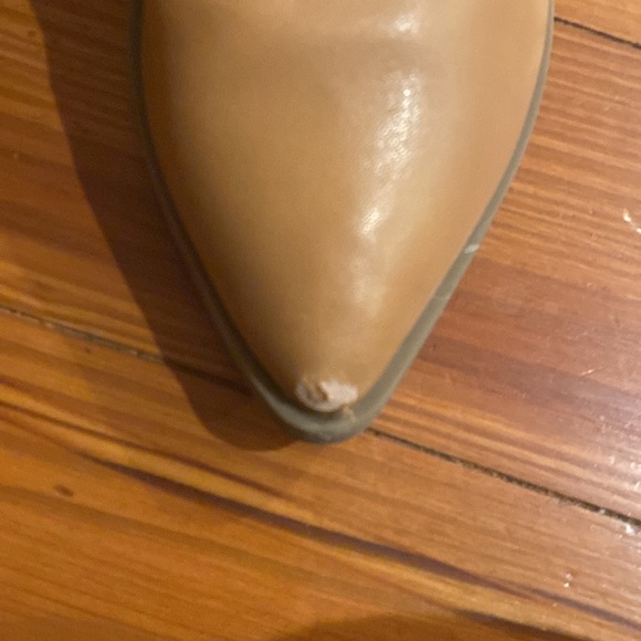 Universal Thread camel booties - Picture 4 of 5